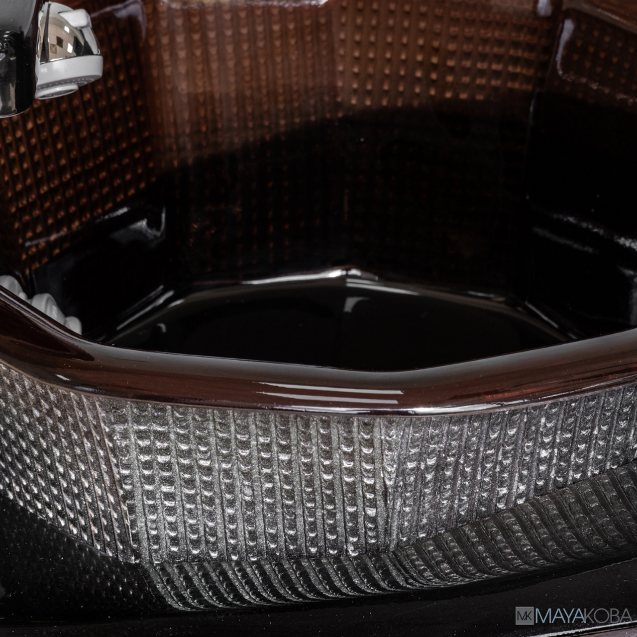 GEOM II Pedicure Spa with DX Chair Top by Mayakoba