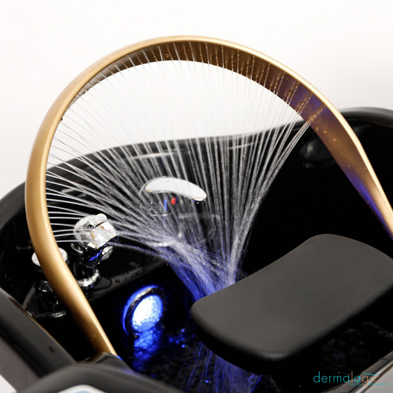 Cama de tratamiento de spa y masajes Akira Head XF501