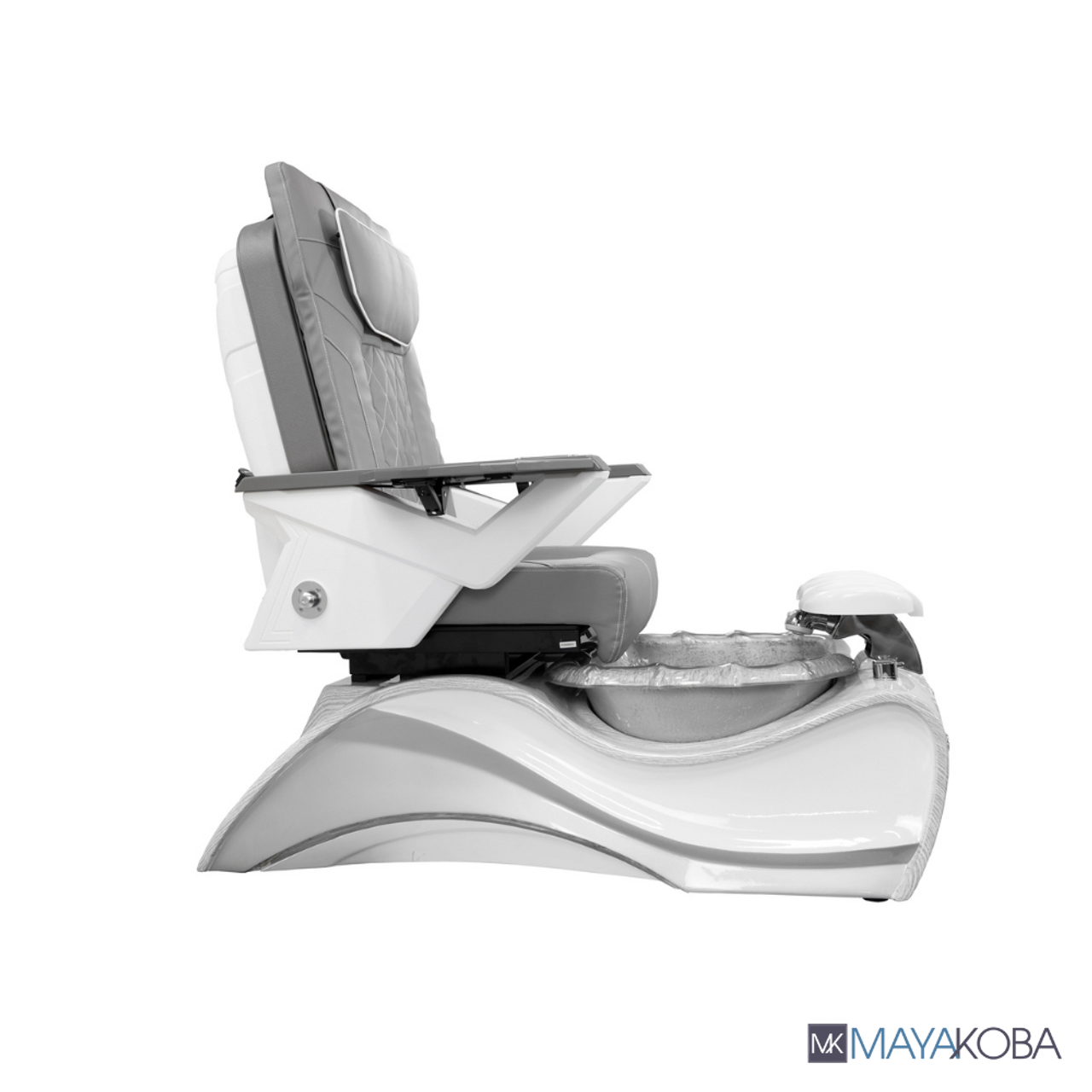 FIOR Pedicure Spa w/ FX Chair by Mayakoba