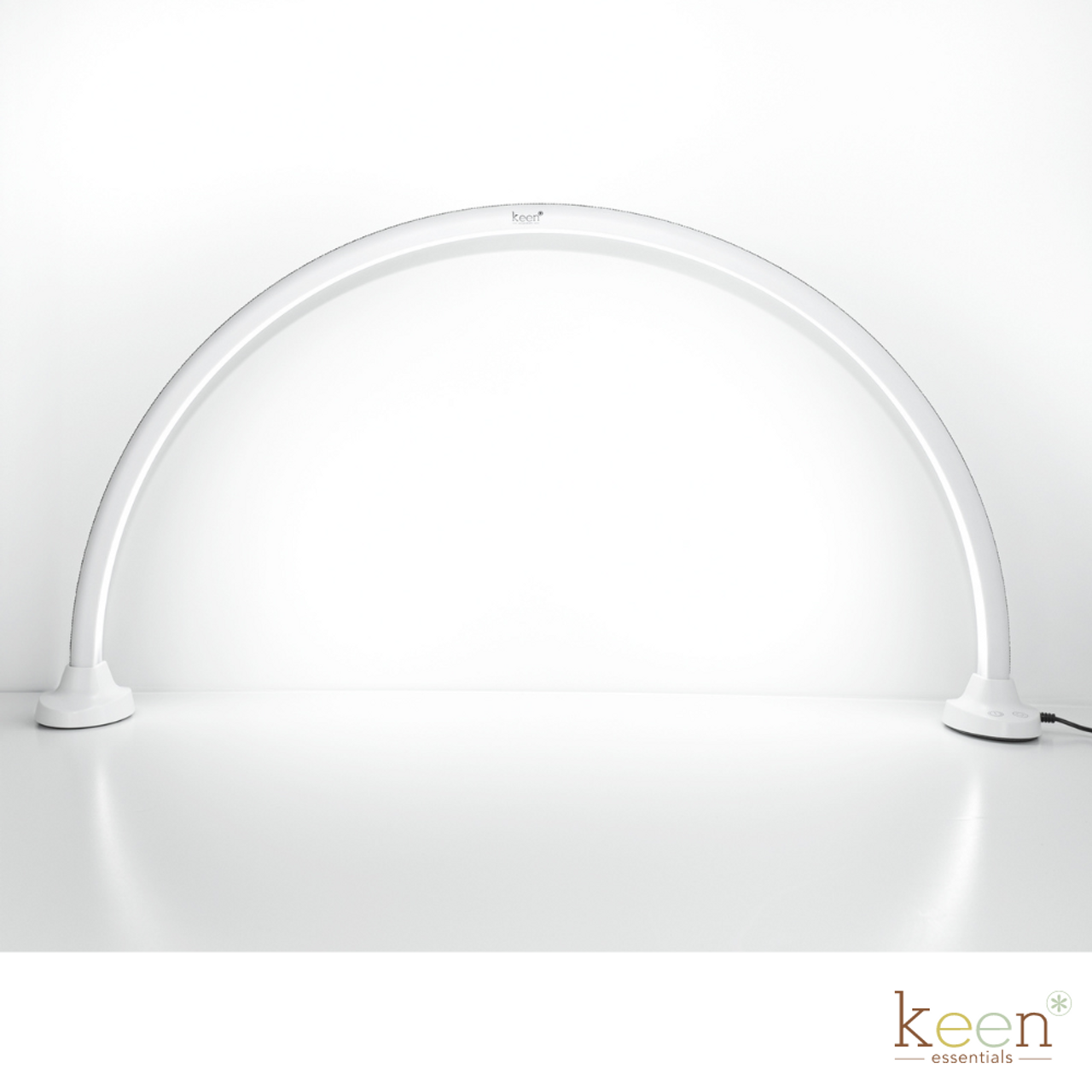 Lámpara de mesa LED KEEN LUNA