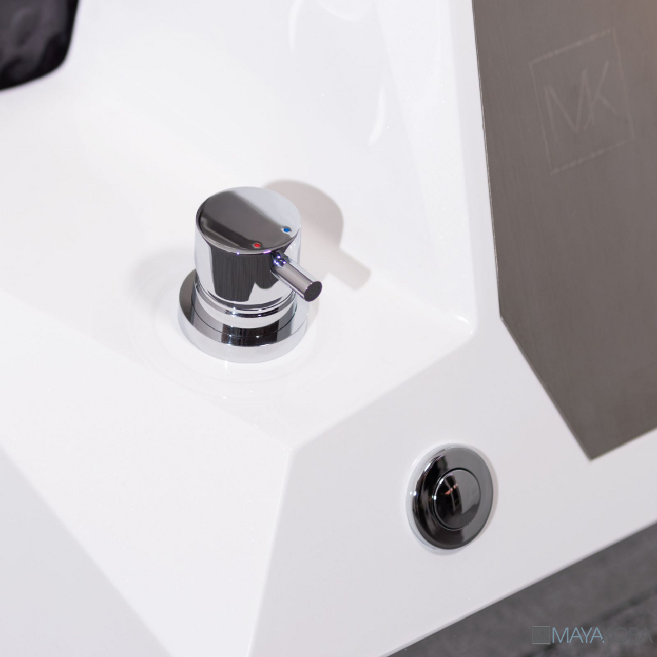 SERENITY Pedicure Spa with FX Chair Top by Mayakoba