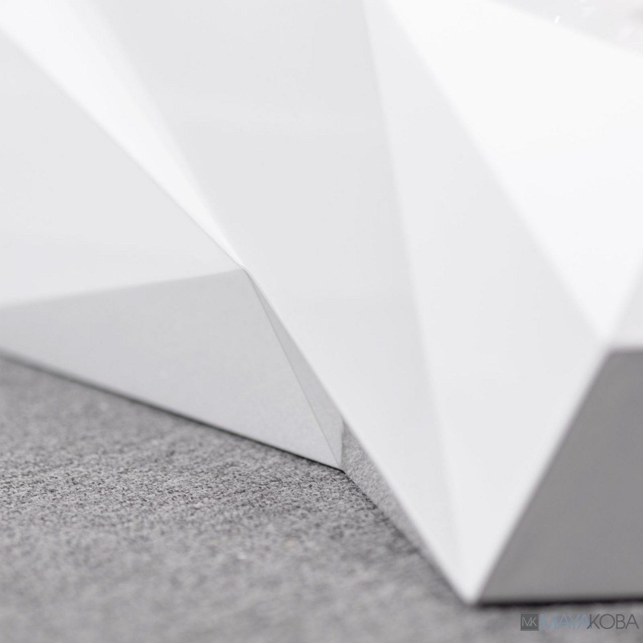 SERENITY Pedicure Spa with LX Chair Top by Mayakoba