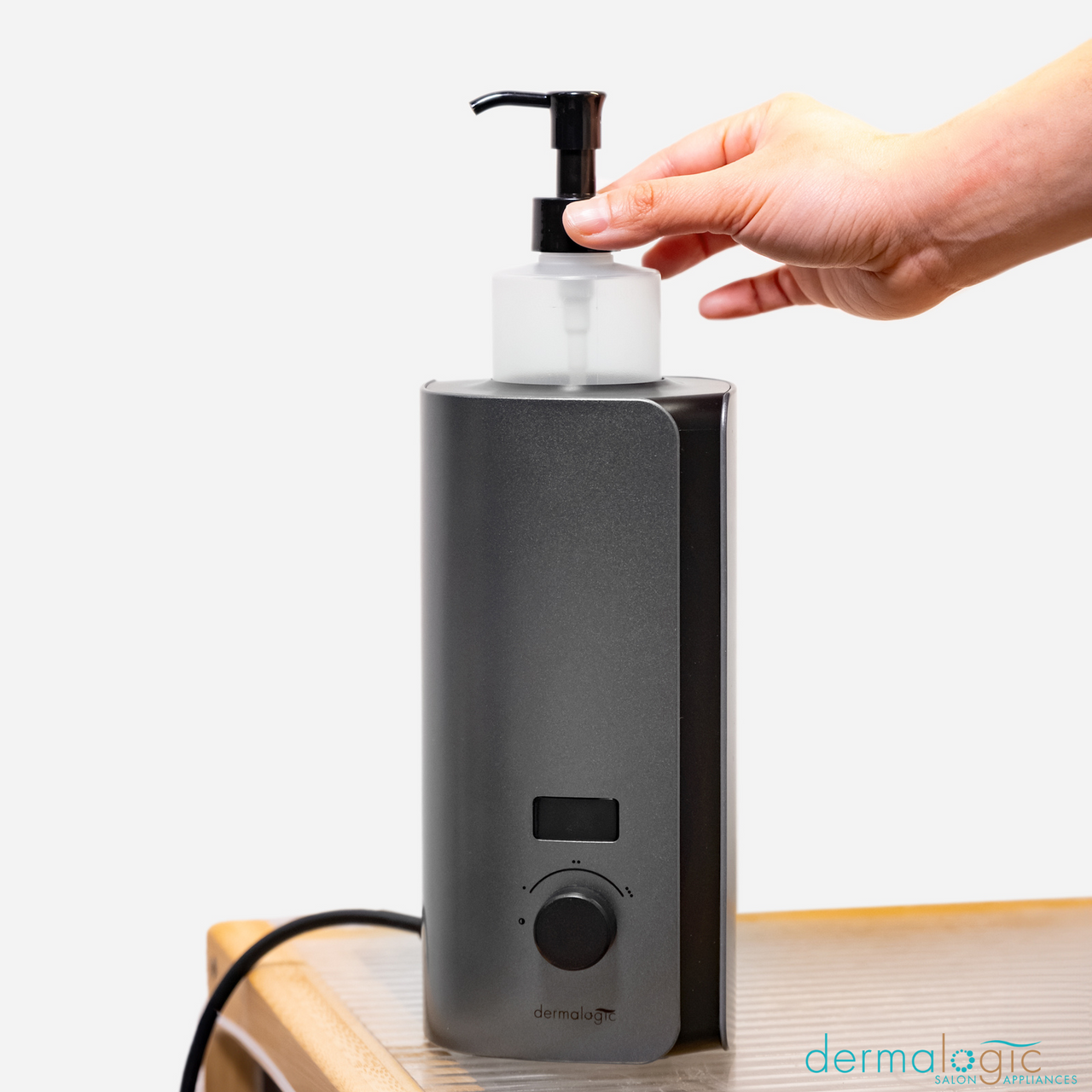 Calentador de aceite de masaje DERMALOGIC II 