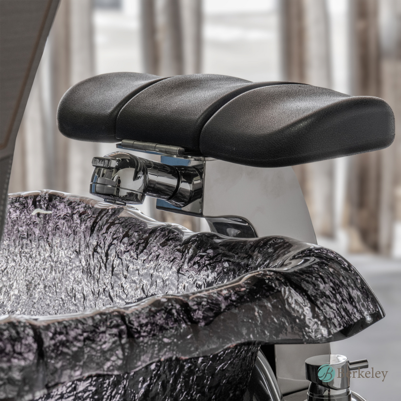 Siena Pedicure Spa w/ LX Chair by Mayakoba