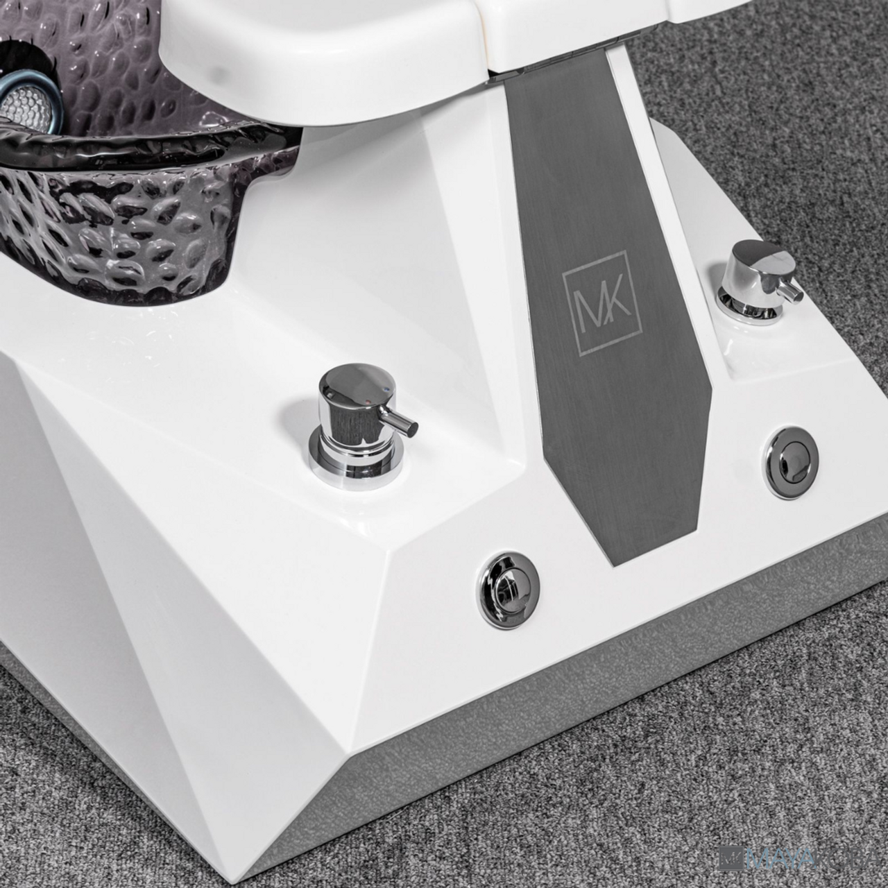 SERENITY Pedicure Spa with LX Chair Top by Mayakoba