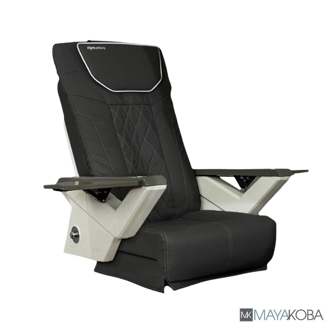 SHIATSULOGIC FX MASSAGE CHAIR W/ COVERSET by Mayakoba