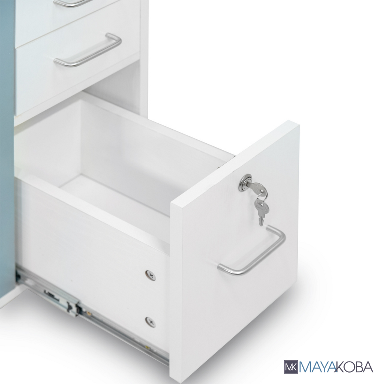 TAYLOR Foldable Manicure Table by Mayakoba
