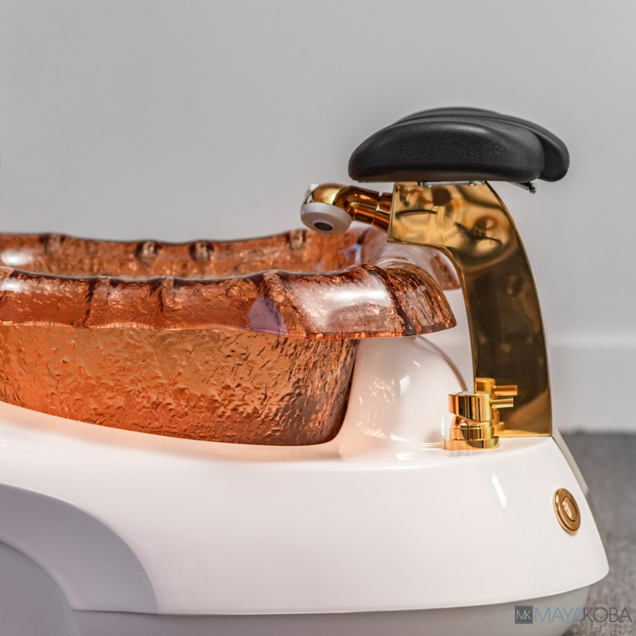 Siena Pedicure Spa w/ FX II Chair by Mayakoba
