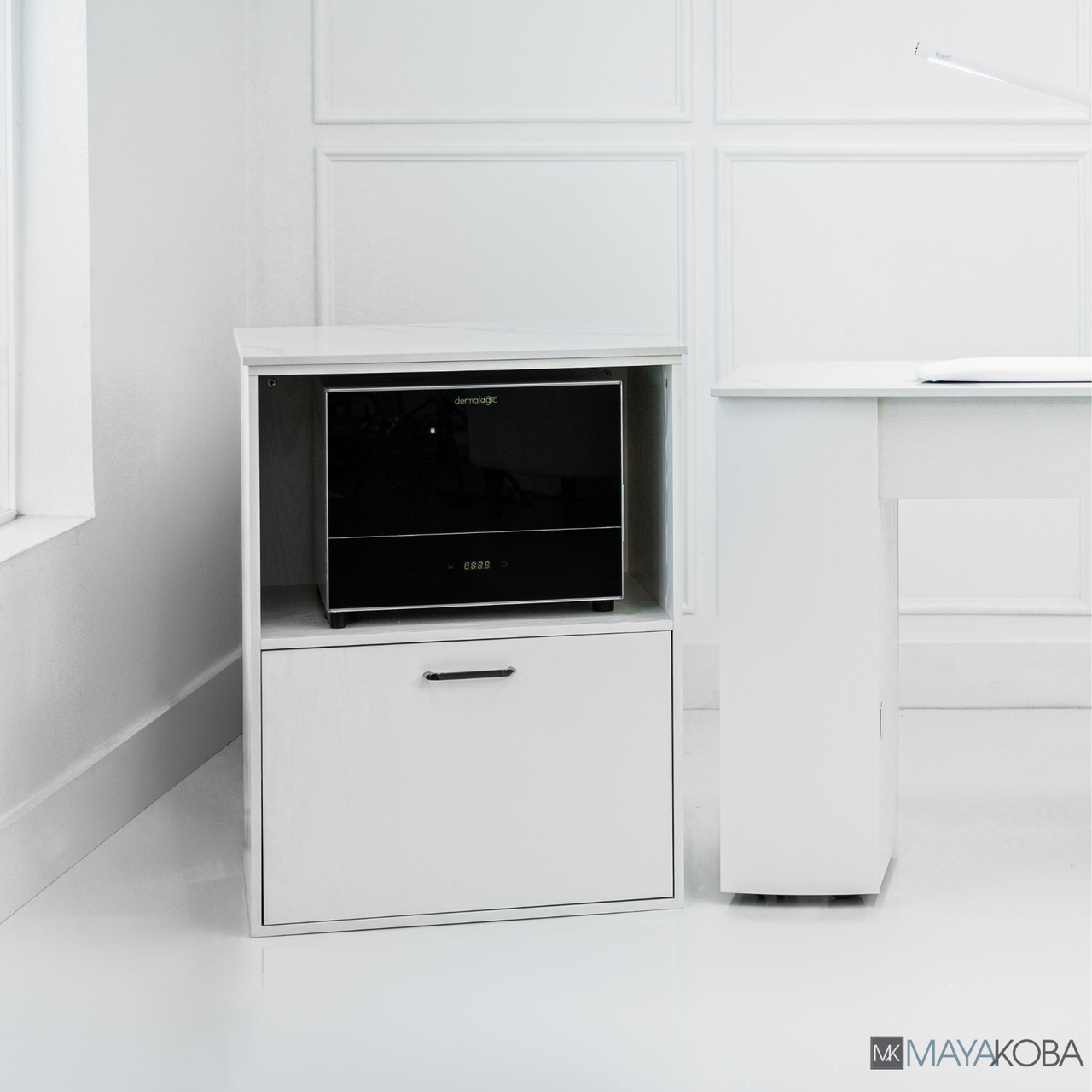 AVIGNON Towel Warmer Cabinet