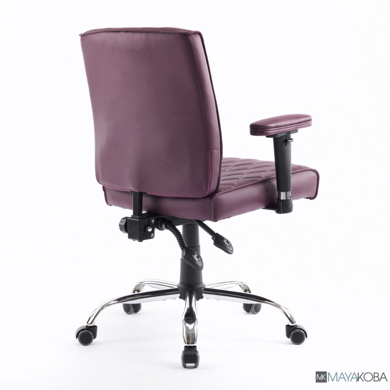 DELIA Customer Chair by Mayakoba