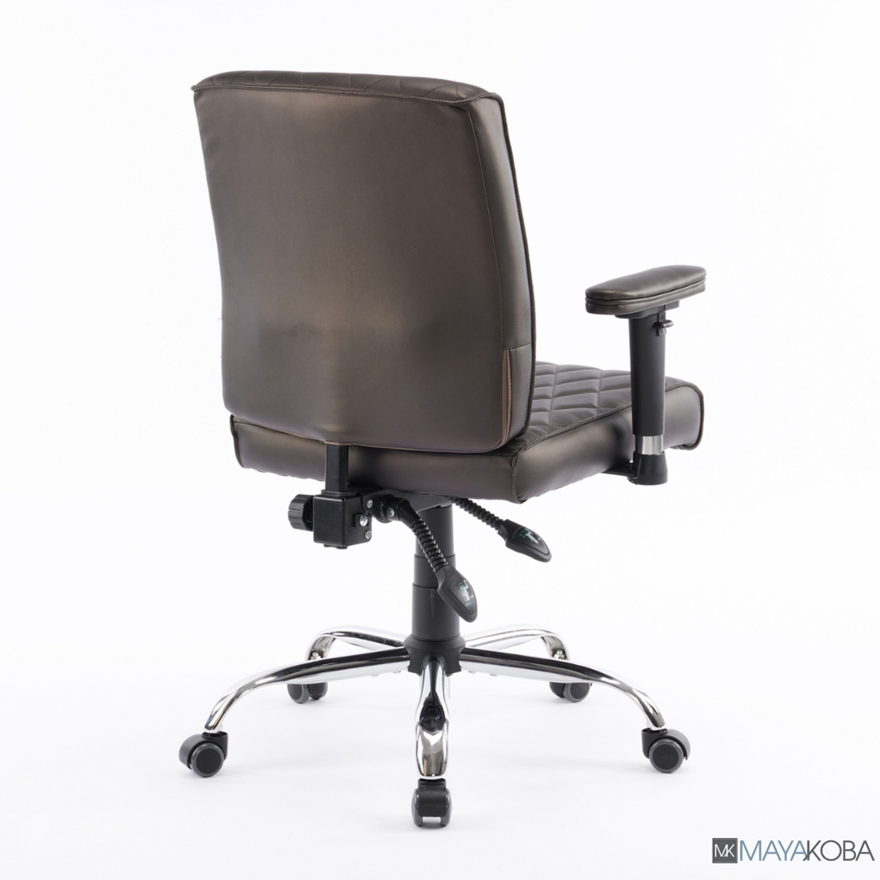DELIA Customer Chair by Mayakoba