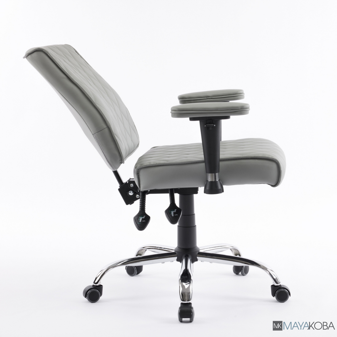 DELIA Customer Chair by Mayakoba